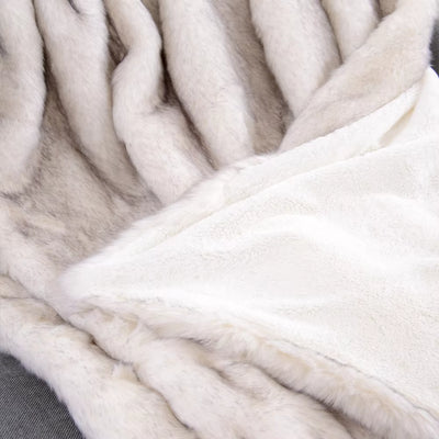 Double Layers Faux Fur Blankets for Beds Soft Warm Mink Throw Acrylic Long Pile Home Decor Imitated Fox Fur Throw Blankets