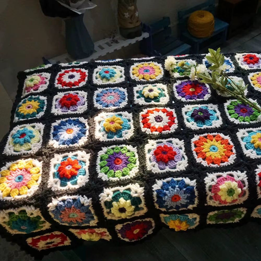 Handmade Craft Sofa Blanket Ceremony Hand Hooked Crochet Blanket Cushion Felt Pastoral Style Wedding Gift Home Decoration