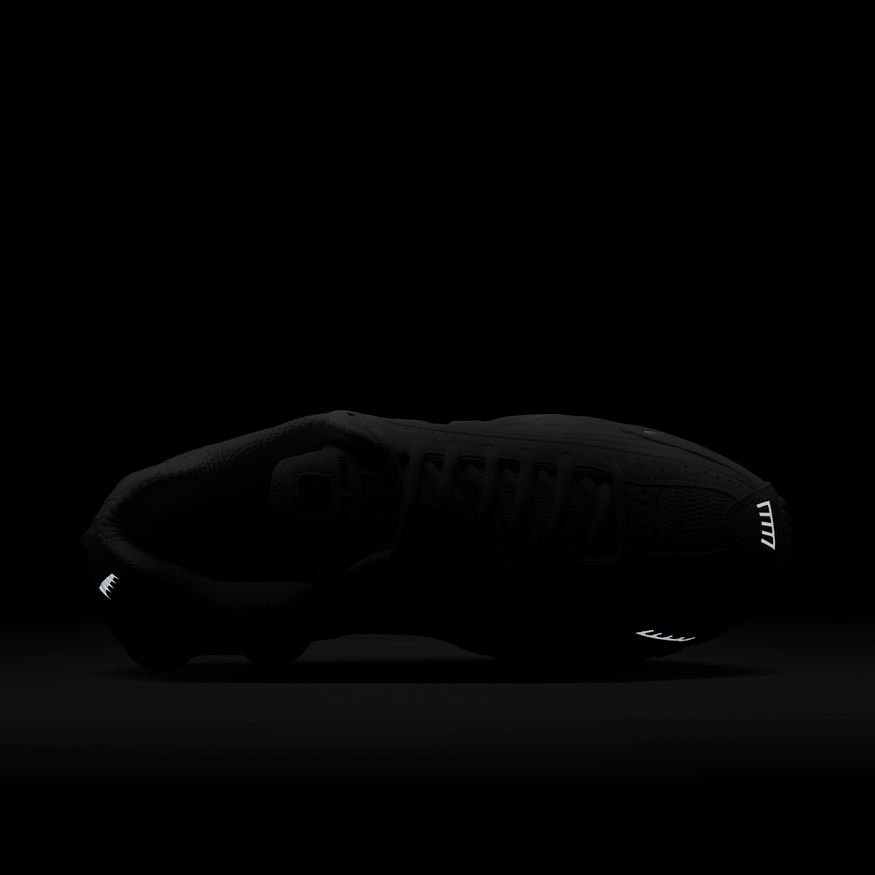 W Nike Shox R4 AR3565-103