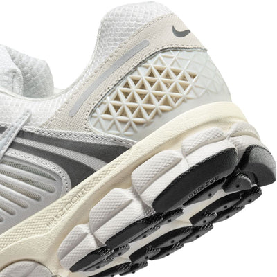 M Nike Zoom Vomero 5 SE HF0731-007