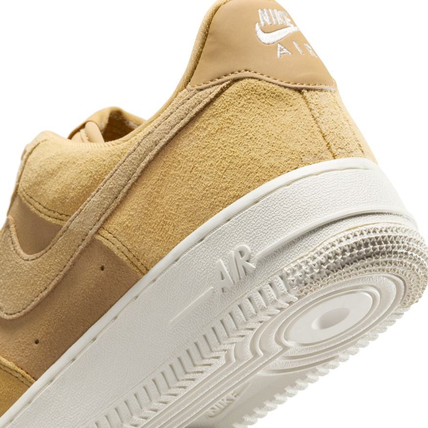 W Nike Air Force 1 '07 HJ5336-700