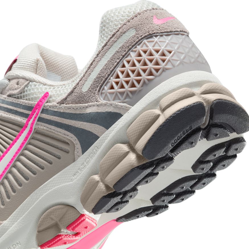 W Nike Zoom Vomero 5 IH0278-033